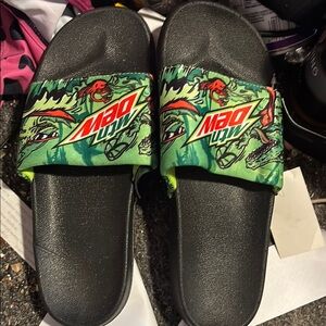 Mountain Dew Graphic Slides